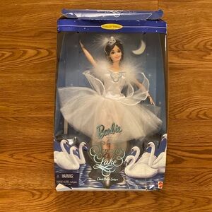 Barbie as the swan queen